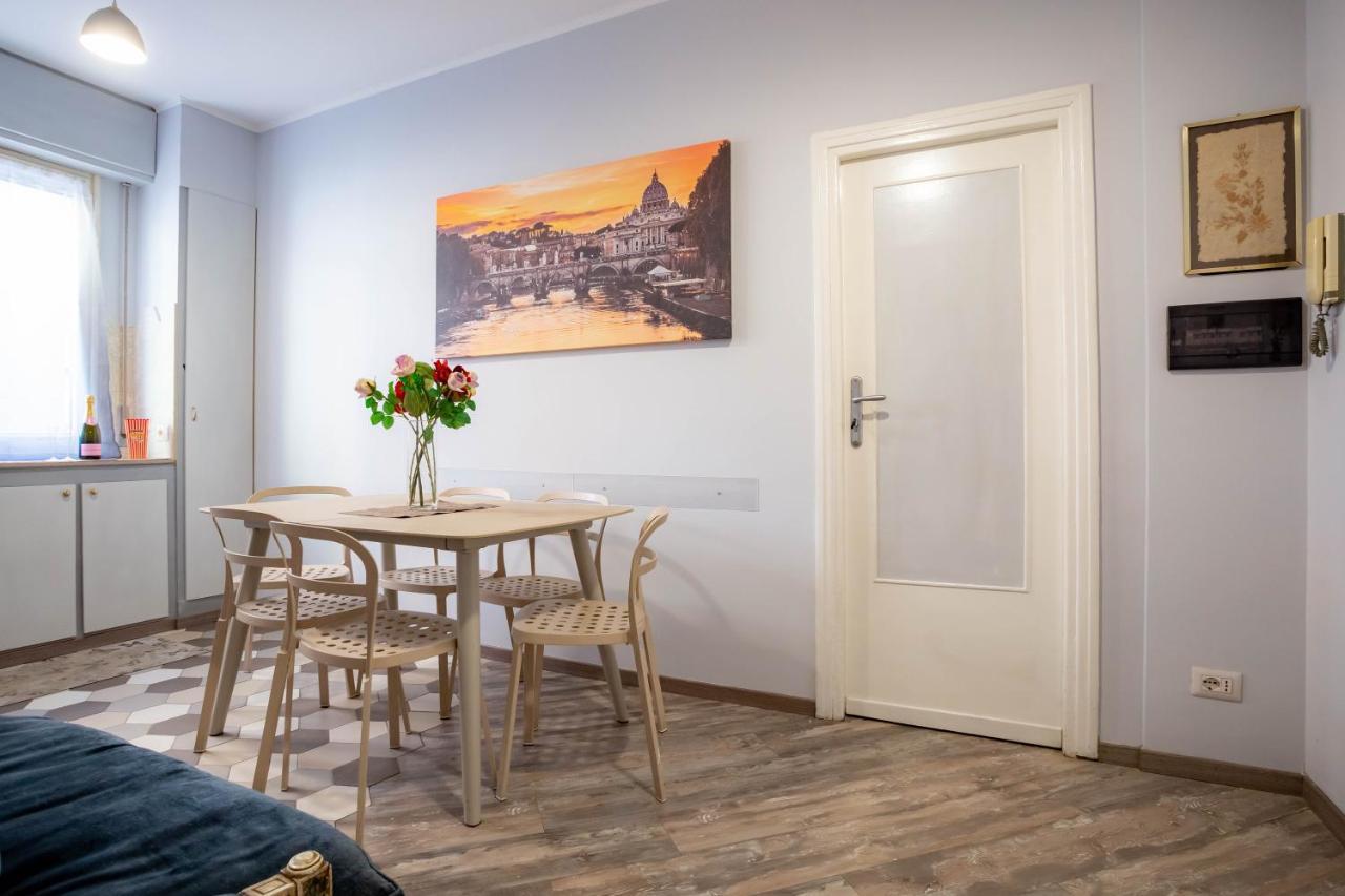 Domus Petri- Casa A S. Pietro * Rom